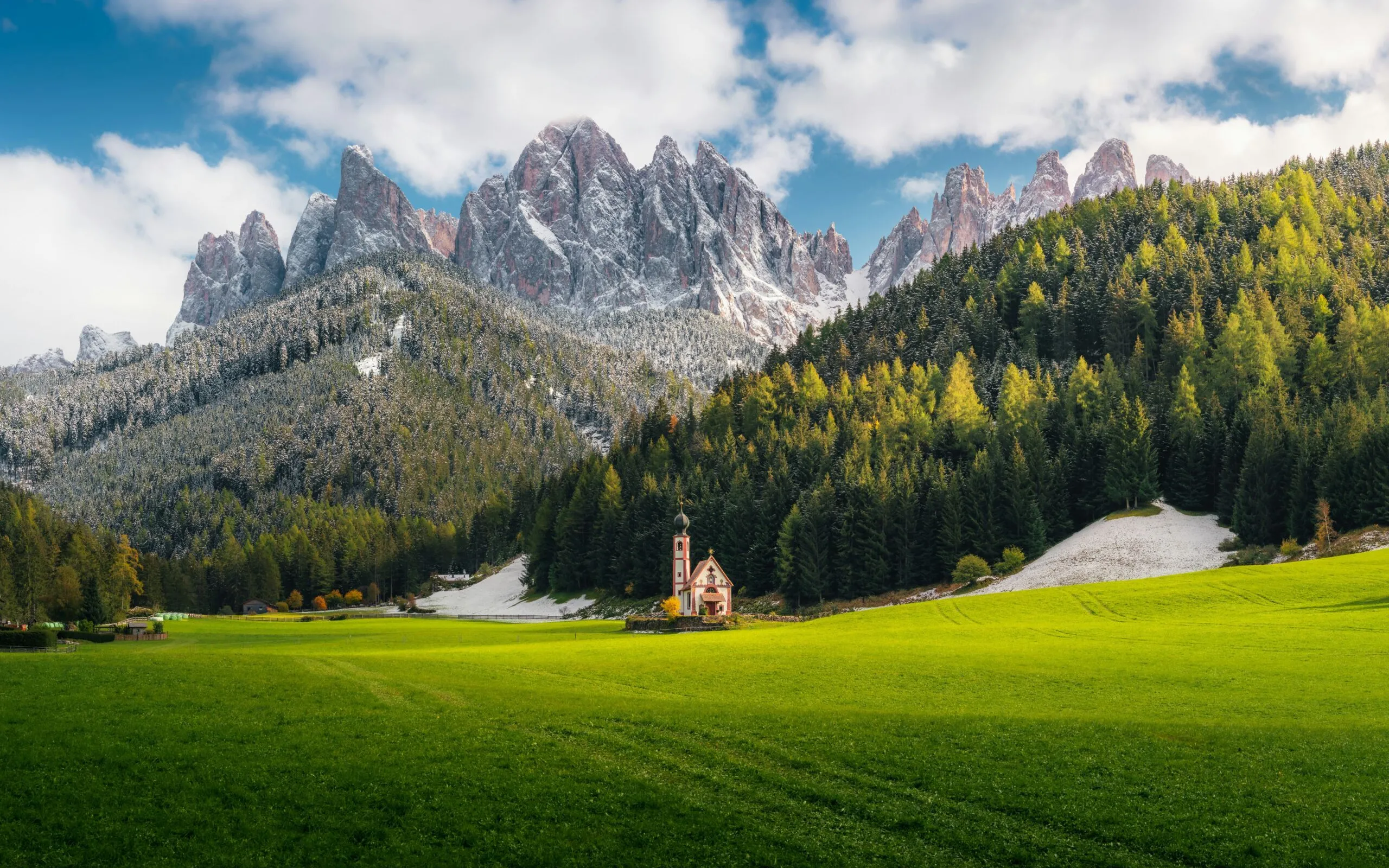 Dolomites - Daniel sessler unsplash